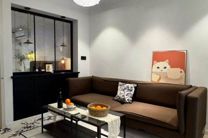 Modern 1BR 1LR+big yard/Nice deco&location,Zhongshan park@L2/3/4