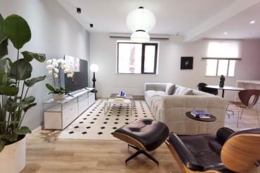 Excellent 3Bdrs & 2Bts Apt+Wall Heating+Oven@Zhongshan Park