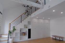 Unique 2 br with 2 baths + floor heating ，3 mins to L 13 Middle HuaiHai Rd st.
