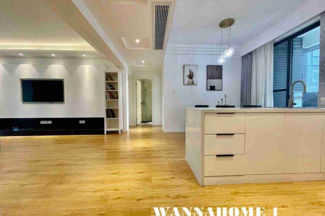 Modern&Spacious&Bright 2Bdrs 2Baths Apt+Taikoo Hui+Stunning View&Top Compound