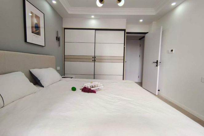 xujiahui elevator 2BR/2Baths@L1/9/11