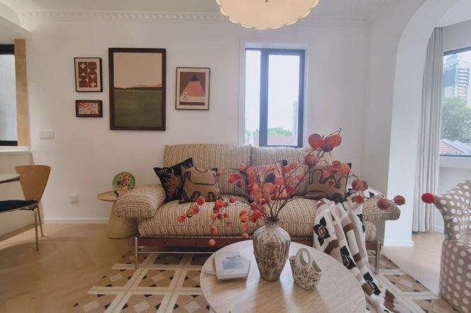   Brand new elevator1br Nr changshu road M1/7