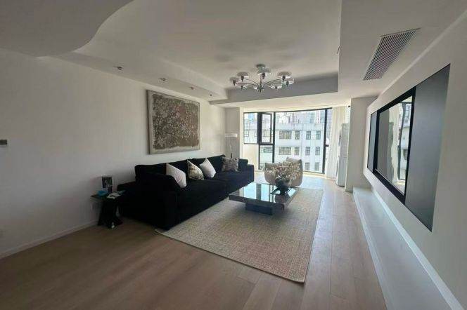  Jing'an Riverside | Top Duplex with Terrace & Parking Space