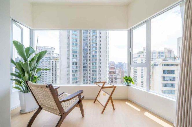 Exquiste 3BR 2BA 150m² High-Floor in Center Xujiahui