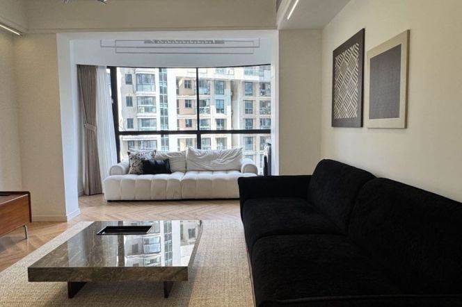 Scenic windows+Big balcony | Modern 3Br+floor heating | Longde rd Mt L11/13
