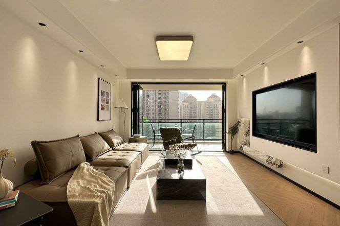 Prime Changning | Spacious 4-Bedroom with Dual Kitchens