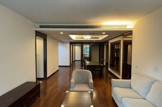 4BR 3BA Residence in 8 Park Avenue Phase II, only 27k