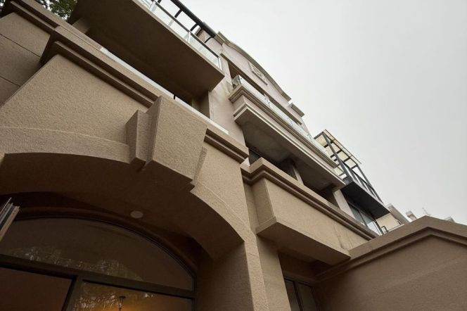 Villa for rent 5Brs/4Lrs/5Bts, biyun area
