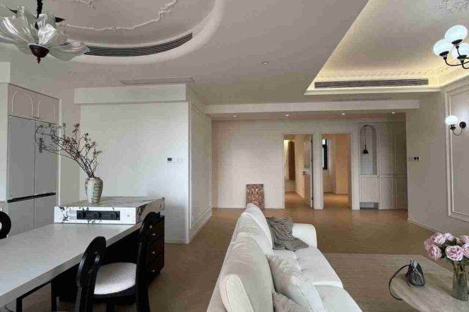 Spacious&Bright&Modern 4+1Bdrs 2Baths/Open Balcony+L2/11 Jiang Su Rd+Stunning View