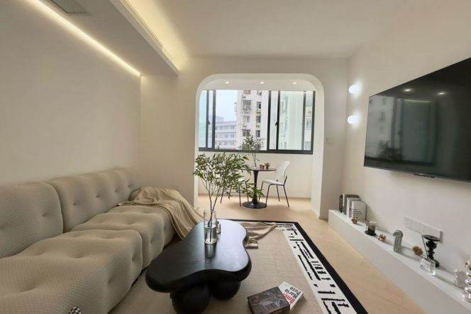 Natural light, 1Br Elevator 75Sqm, Wuding rd., L14