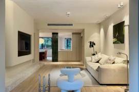 3BR 2BA Duplex 200m² in Lianyang Community/Century Park
