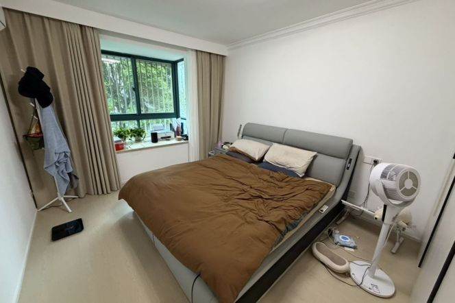 Elegant 2br for rent at good price,close to Laowaijie