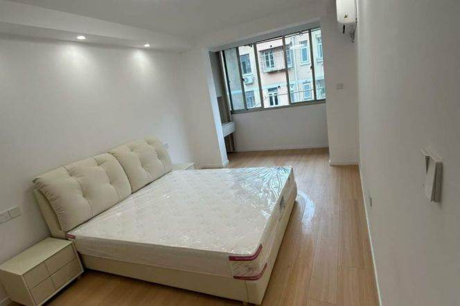 Jinshajiang rd/Spacious 1br 2lr/double south/63 sqm/Brand new,@L13/3/4