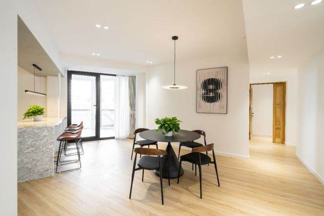  Dapuqiao Core | Spacious 3+1 Bedroom Apartment Near Metro