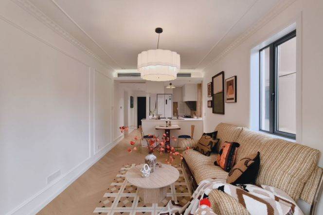   Brand new elevator1br Nr changshu road M1/7