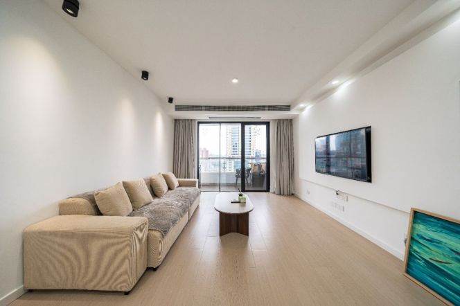 modern big 3brs floor heating open balcony nice view beside west nan jing road line 2,12,13 