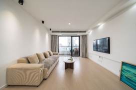 modern big 3brs floor heating open balcony nice view beside west nan jing road line 2,12,13 