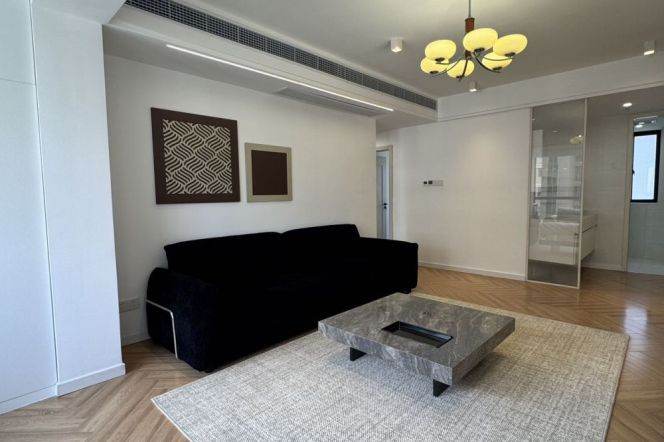 Scenic windows+Big balcony | Modern 3Br+floor heating | Longde rd Mt L11/13