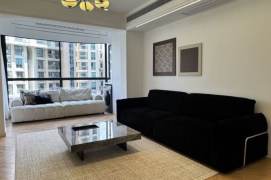 Scenic windows+Big balcony | Modern 3Br+floor heating | Longde rd Mt L11/13