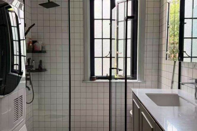Beautiful 1br@Middle Huaihai Road,Line 1/7 Changshu Road St.