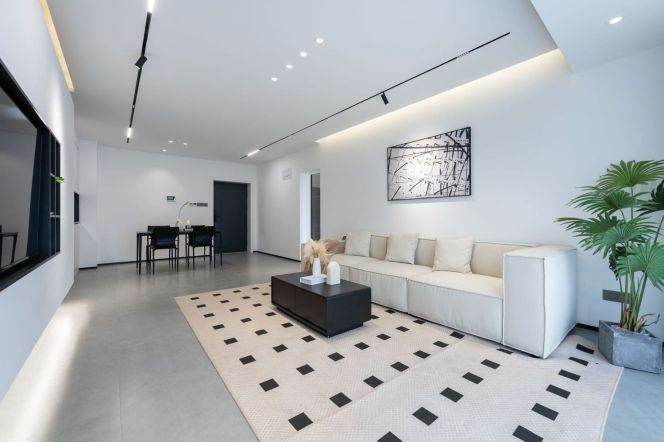 2BR with balcony @Xujiahui CBD   Line 1/9/11   