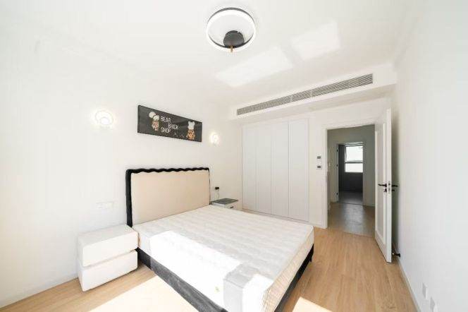 Zhenping station spacious & charming 3br2bt with 16k