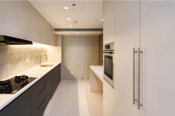 brand new big 3brs floor heating modern furniture beside Huang pu river 49K