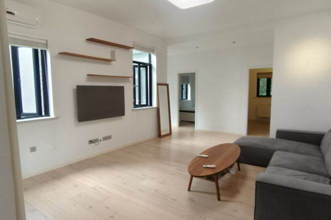 Full of green and sunshine 2br-2bath @Middle Huaihai Road,iapm