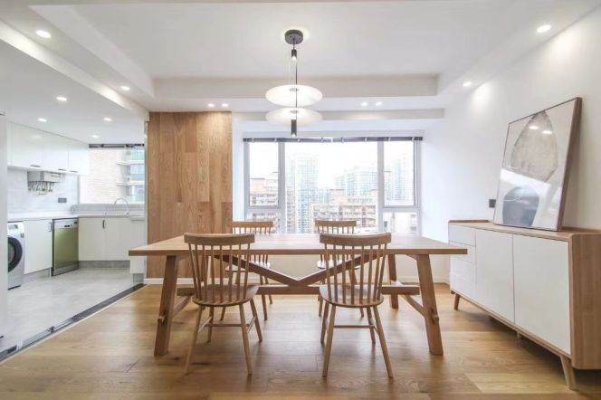 3 Brs, 2 Baths, Open Balcony/Floor heating/Oven/Dish washer, 140 sqm@ Xujiahui station L1,9&11