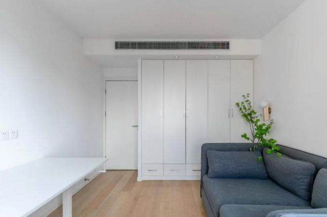 Stunning 2+1br high-rise in Xuhui &Balcony   Line 1/9/10/12 
