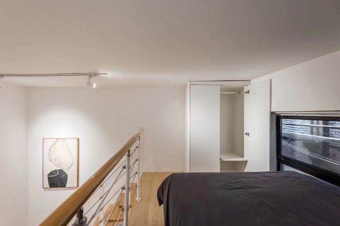 Fully Furnished 1Br with Kitchen &Bath Iapm