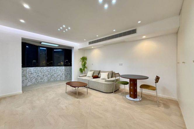 2br,  open river view, subway L4Tangqiao, big balcony, first rent, 11k