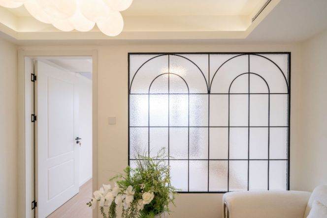 11.5k Brand new 2Br with floor heating Nr West Yan'an RD.line3/4