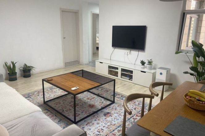 Modern 2Brs/1Lr/1Bt apt nr West yanan rd,M3/4