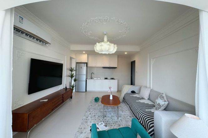 Renovated 1br high-rise nr Lujiabang Rd Line 8&9