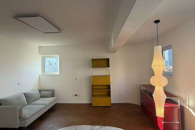 Spacious 1BR APT Elevator Julu Rd IAPM 15.8k