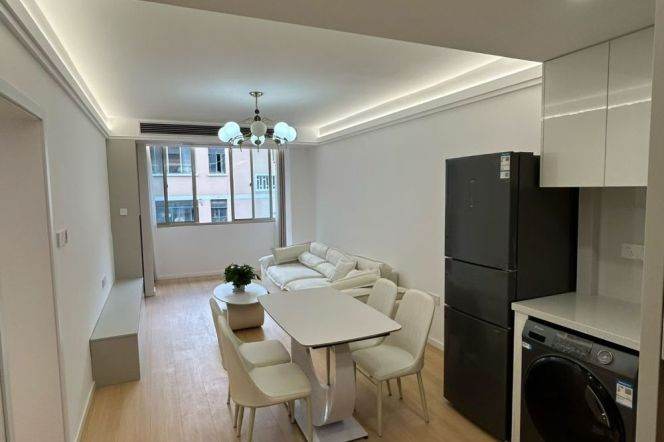 caoyang rd station one bedroom