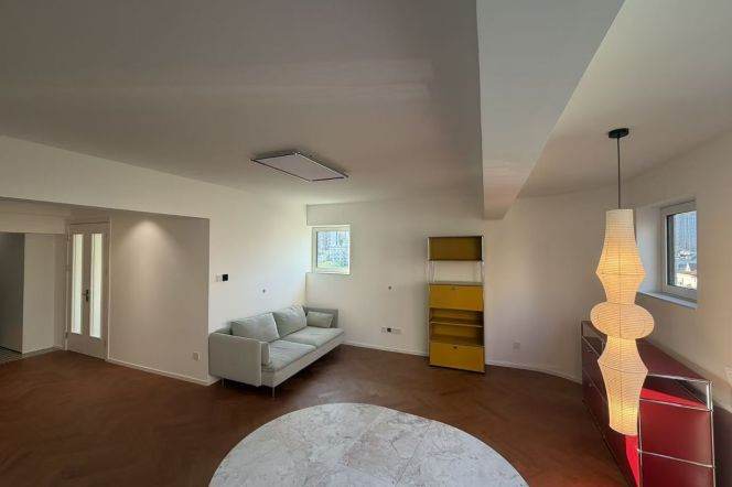 Spacious 1BR APT Elevator Julu Rd IAPM 15.8k