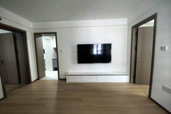 Newly Renovated 2BR Apt on Gao'an Rd
