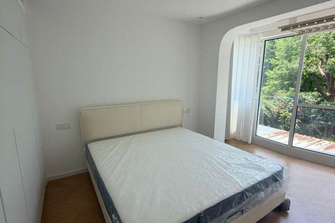 Longxi rd station one bedroom