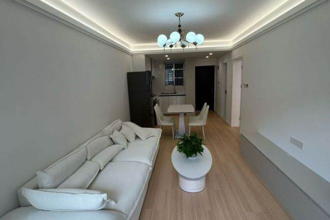 caoyang rd station one bedroom