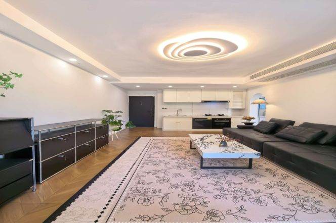 1 Big Br with Floor heating/Central ac/Dish washer, 80 sqm @ Weining metro L2