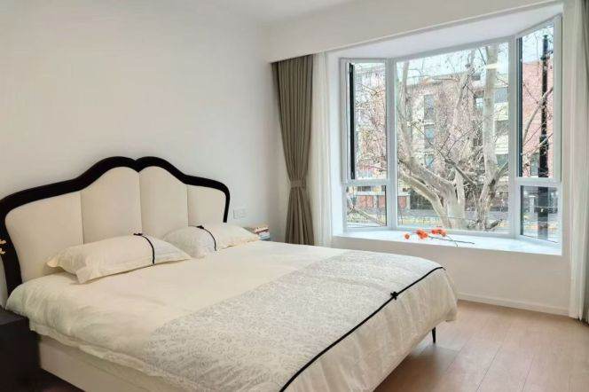 Xinhua rd 3br/2bth price nice compound good