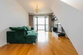 3BR Penthouse w/Terrace in La Cite/Xujiahui