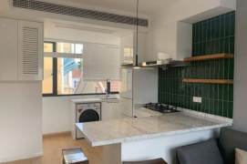 Bright 1Br @ L1/7 Changshu rd station  @ Yanqing rd
