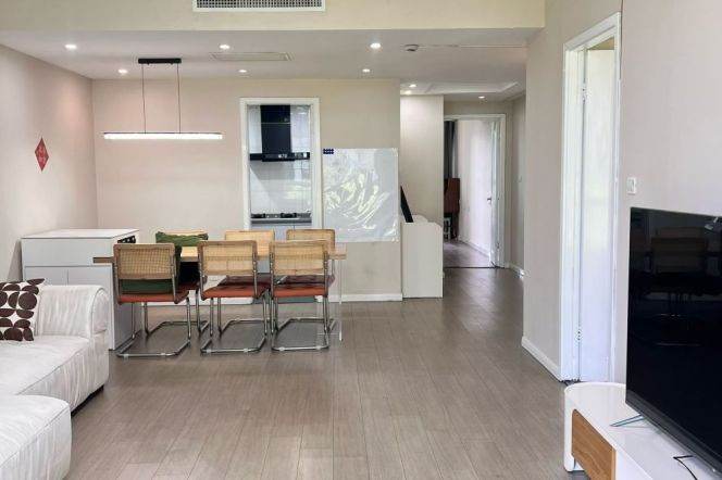 dapuqiao station one bedroom