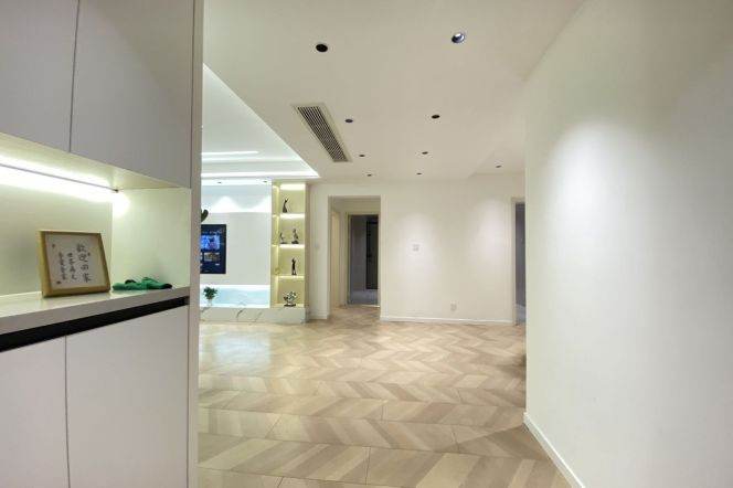 15k 3Br 2Bathr with floor heating Nr The Suzhou River close to Longde Rd.line11/13