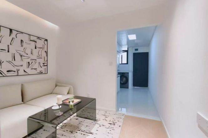 Modern 1br Nr madang road M13