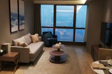 Luxury new 1br serviced apt in Pudong Lujiazui nr L2,4,6,9