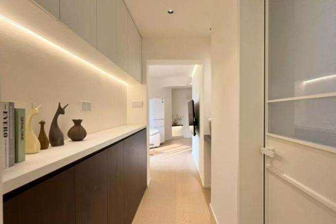 Cozy 1Br with suzhou river view @ L8 /12 